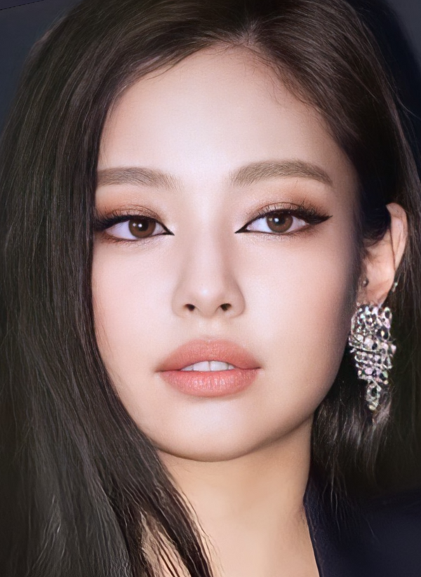 The Eye Makeup Products Your Favorite K-Pop Idols Swear By For Their Perfect Cat-Eye Eyeliner