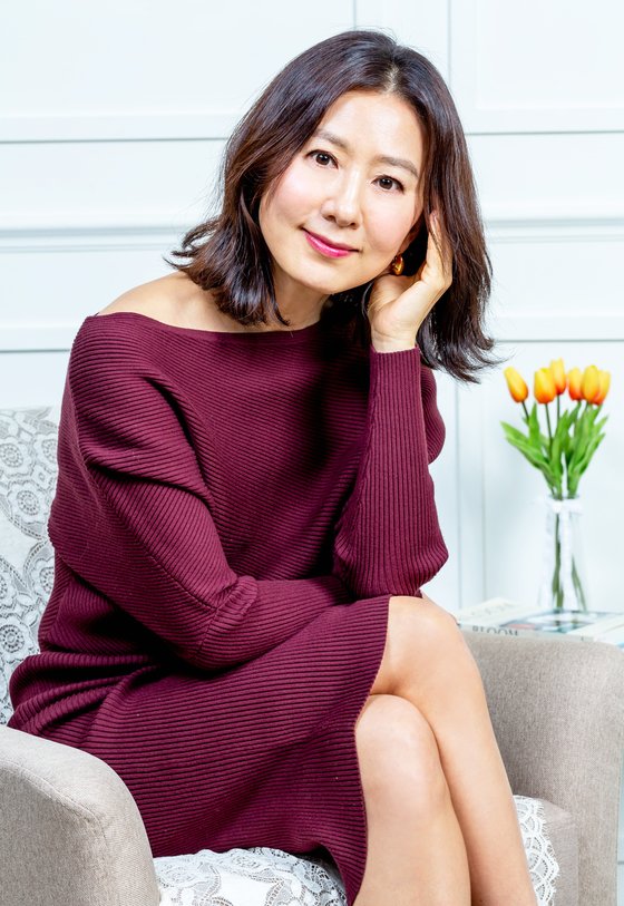 Why Kim Hee-Ae Looks So Beautiful at 54