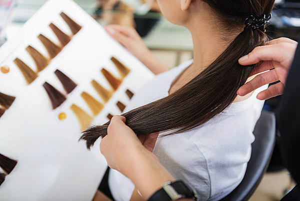 How To Choose The Perfect Shade Of Brown Hair Colour For Your Skin Tone