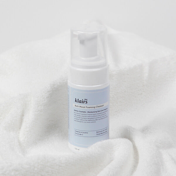 Rich Moist Foaming Cleanser (100ml)